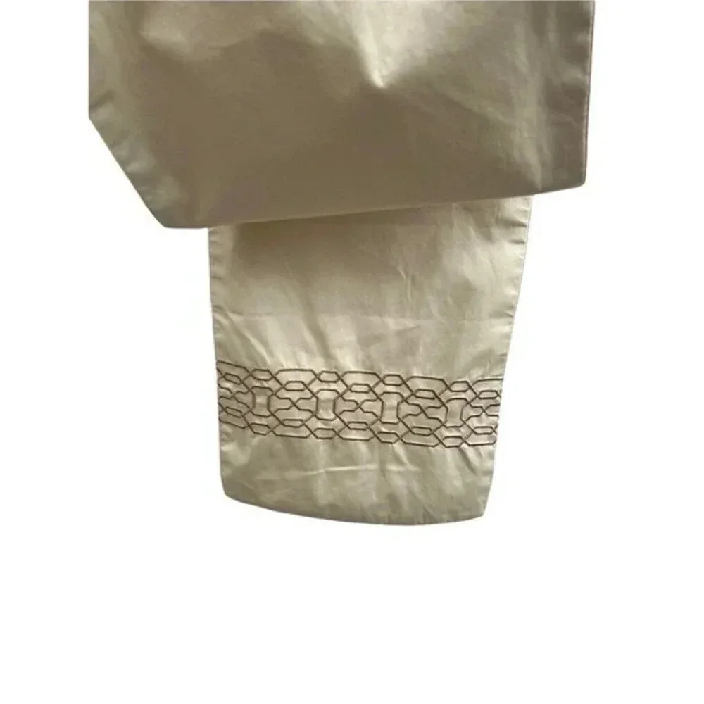 Dinning Room Table Runner Solid Cream With Gold Geometric Trim  84 x 14 Inches‍‎